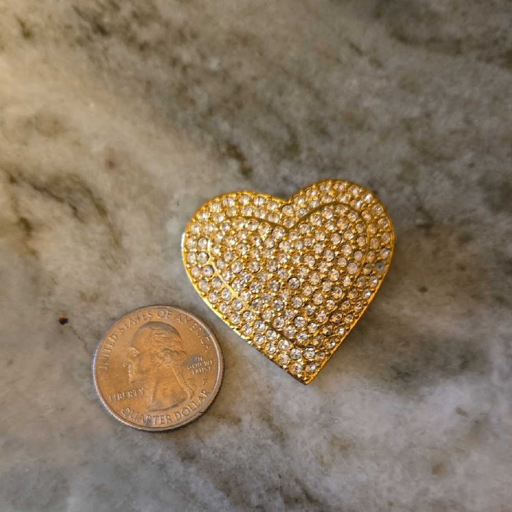 Joan Rivers Brooch - Picture 3 of 3